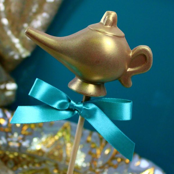 Aladdin's Genie Lamp Large Chocolate Lollipop - Image 2