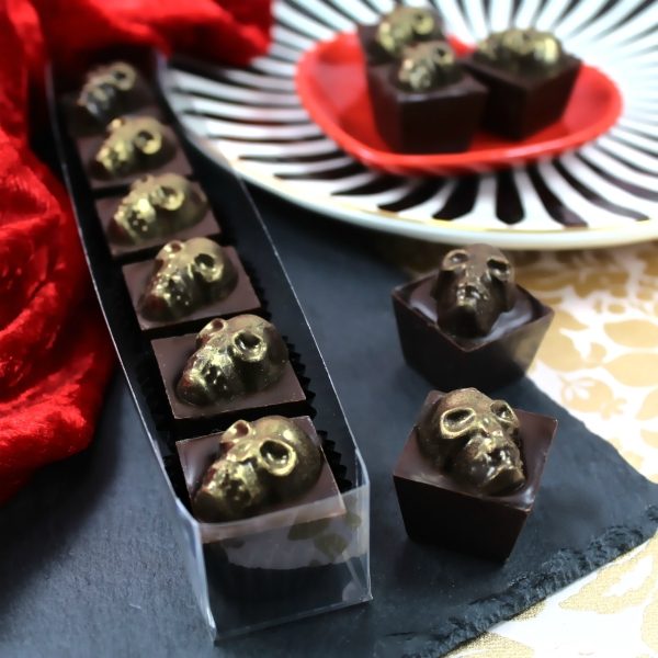 I Love You To Death - Dark Chocolate Skull Caramels