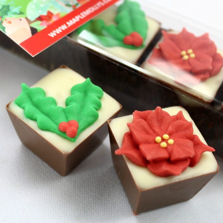 Christmas Poinsettia & Holly Praline Cup Gift Box