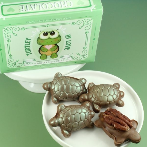 Turtley In Love - Pecan Caramel Turtle Chocolate Gift Box
