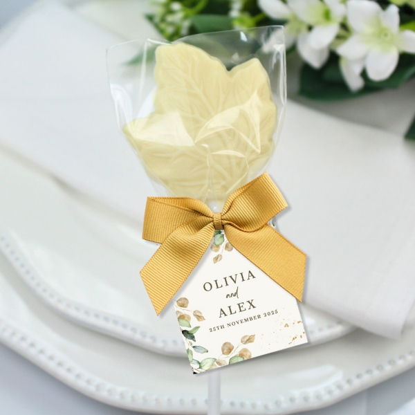 Leaf Shaped Chocolate Lollipops - Image 4